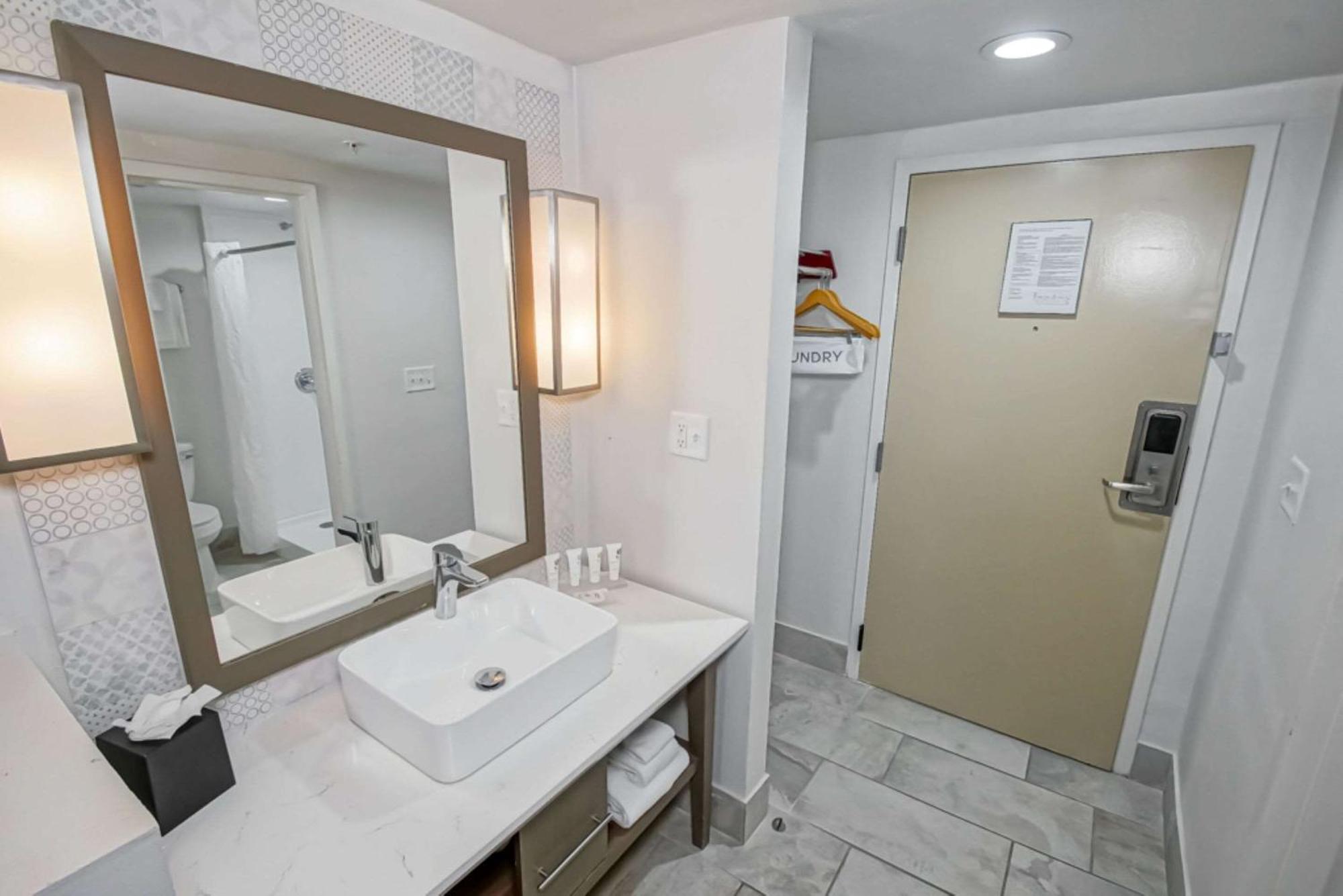 Country Inn & Suites By Radisson, New Orleans I-10 East, La Exteriör bild